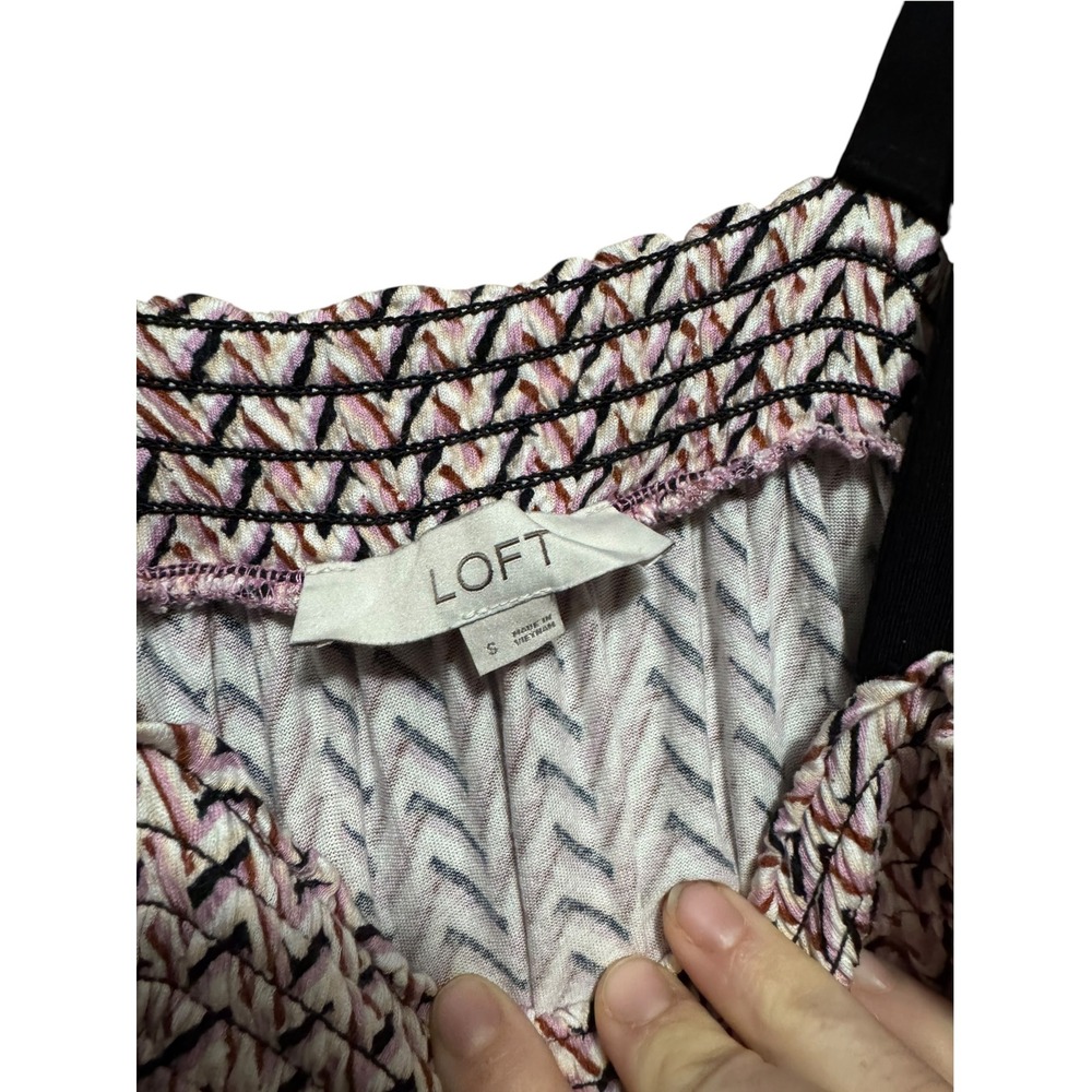 Loft Maxi Dress Womens Small Pink Chevron Smocked Tiered Ruffle Excellent - Picture 5 of 7